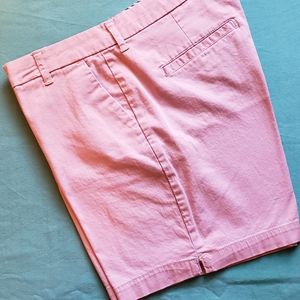 Womens Mid rise casual shorts
